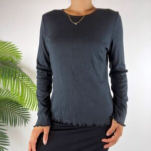 Vintage 90s Grunge Gray Basic Dark Coquette Casual Long Sleeve T-Shirt / Size: S